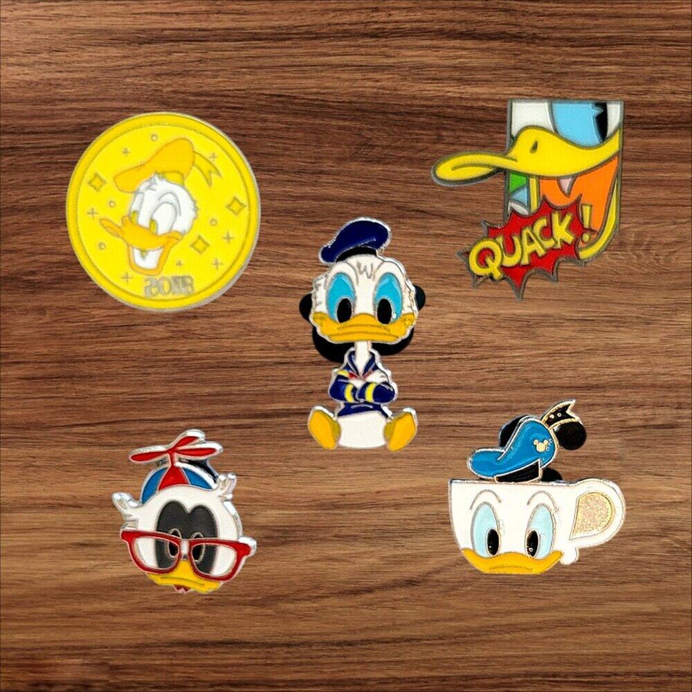 5 Donald Duck Disney Parks Trading Pins, Plus 2 Bonus Pins